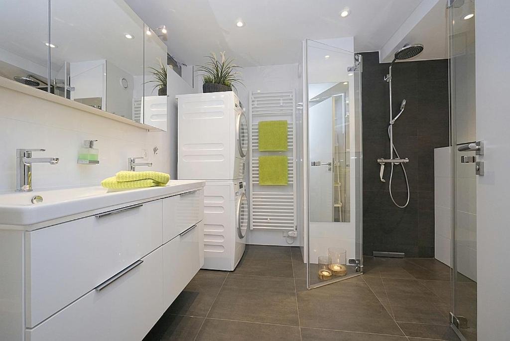 Traum Fewo Strandliebe Mit Meerblick, 3 Schlafzimmer, 2 Baeder Binz Exterior foto